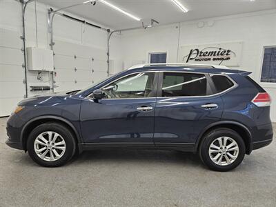 2016 Nissan Rogue SV   - Photo 8 - Spring City, PA 19475