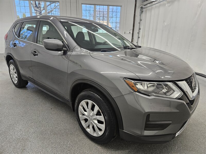 2018 Nissan Rogue S 4