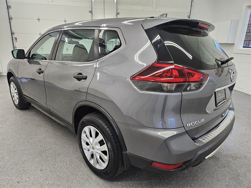 2018 Nissan Rogue S 7