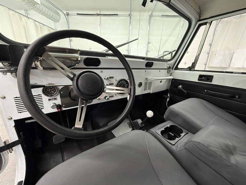 1985 Jeep CJ-7 19