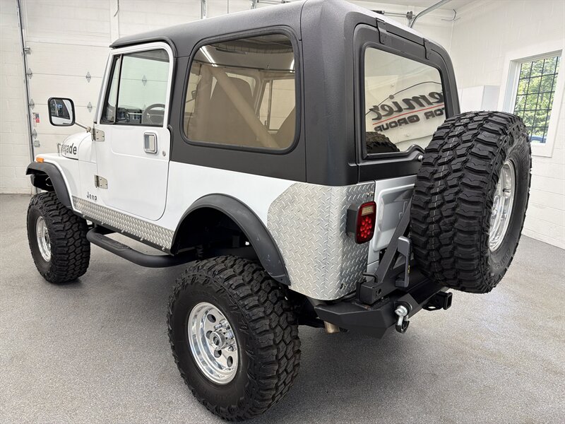 1985 Jeep CJ-7 7