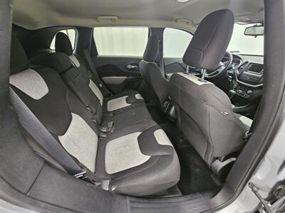2014 Jeep Cherokee Altitude   - Photo 14 - Spring City, PA 19475