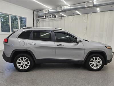 2014 Jeep Cherokee Altitude   - Photo 5 - Spring City, PA 19475