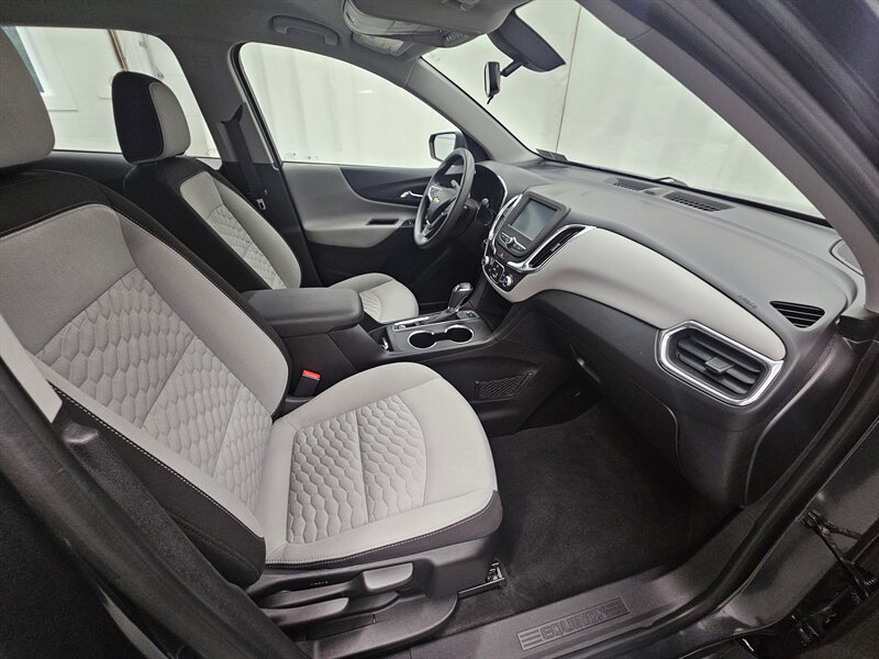 2018 Chevrolet Equinox LS 13
