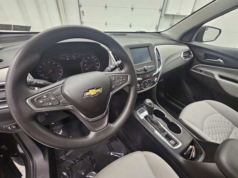 2018 Chevrolet Equinox LS 11