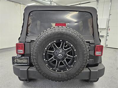 2015 Jeep Wrangler Sport   - Photo 6 - Spring City, PA 19475