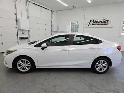 2017 Chevrolet Cruze LT Auto   - Photo 8 - Spring City, PA 19475