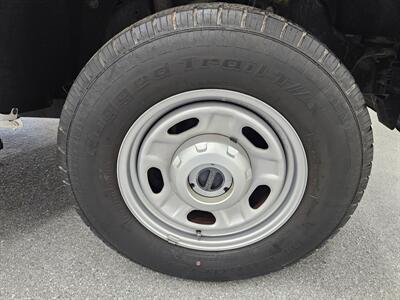 2016 Ford F-350 Super Duty XL   - Photo 14 - Spring City, PA 19475