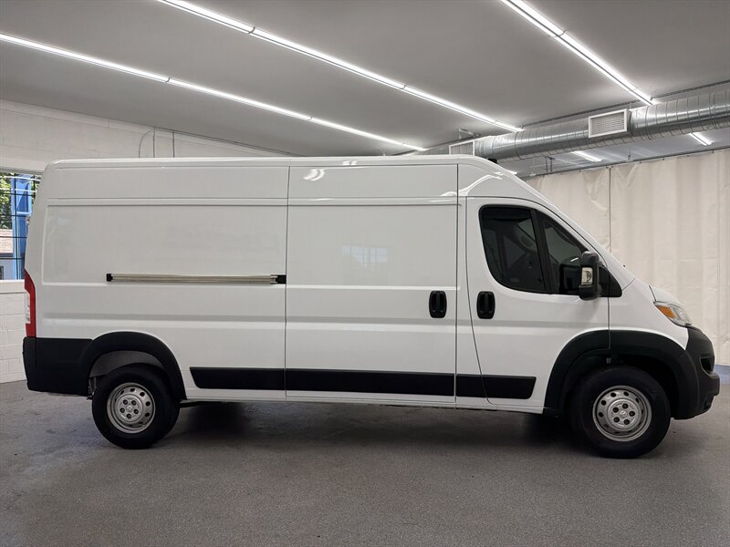 2023 RAM ProMaster 2500 159 WB 4