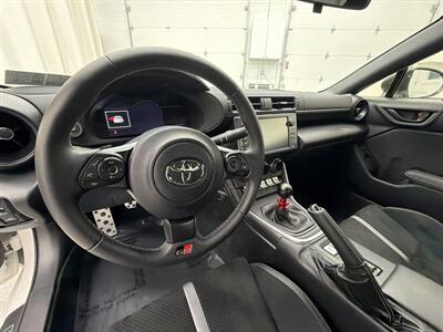 2024 Toyota GR86 Premium   - Photo 13 - Spring City, PA 19475
