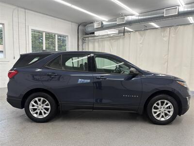 2018 Chevrolet Equinox LS - Photo 4 - Spring City, PA 19475