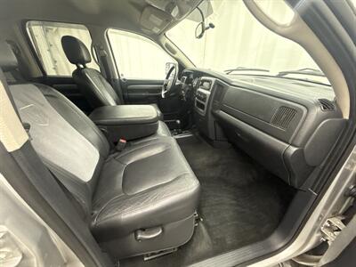 2004 Dodge Ram 2500 SLT 4dr Quad Cab SLT   - Photo 13 - Spring City, PA 19475