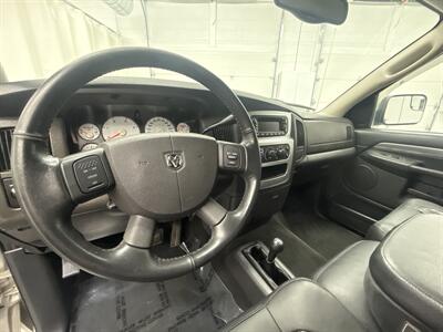 2004 Dodge Ram 2500 SLT 4dr Quad Cab SLT   - Photo 11 - Spring City, PA 19475