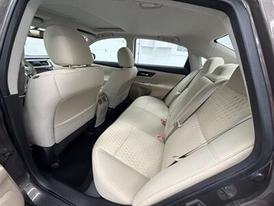2016 Nissan Altima 2.5 SV - Photo 12 - Spring City, PA 19475