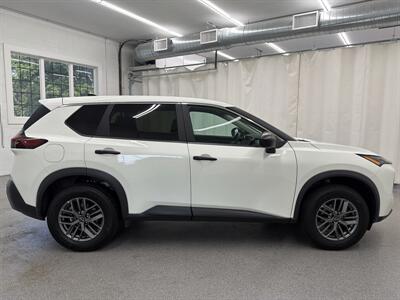 2023 Nissan Rogue S - Photo 4 - Spring City, PA 19475