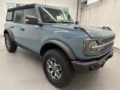 2023 Ford Bronco Badlands Advanced - Photo 3 - Spring City, PA 19475