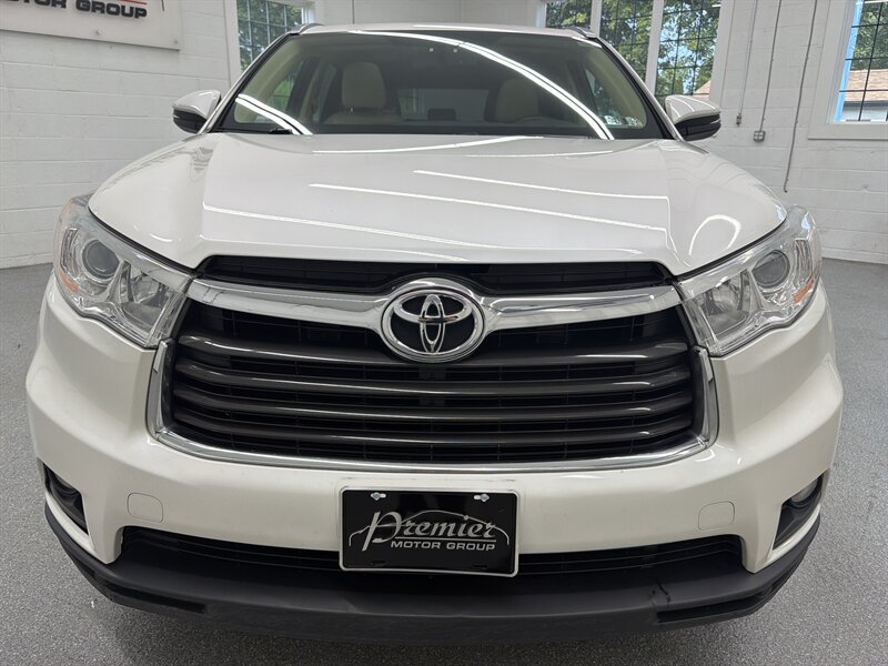 2014 Toyota Highlander XLE  