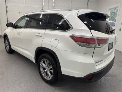 2014 Toyota Highlander XLE - Photo 7 - Spring City, PA 19475