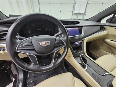 2017 Cadillac XT5   - Photo 11 - Spring City, PA 19475