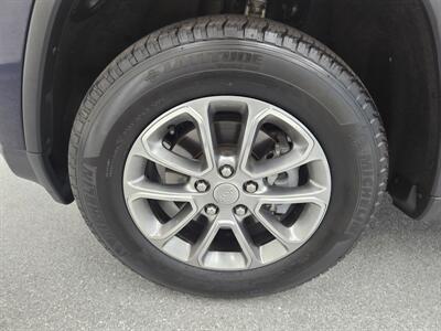 2016 Jeep Grand Cherokee Limited   - Photo 16 - Spring City, PA 19475