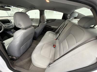 2019 Chevrolet Malibu LS Fleet   - Photo 12 - Spring City, PA 19475