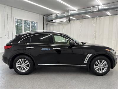 2017 INFINITI QX70   - Photo 4 - Spring City, PA 19475