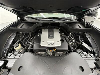 2017 INFINITI QX70   - Photo 9 - Spring City, PA 19475