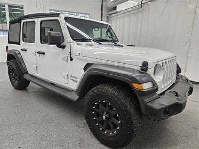 2019 Jeep Wrangler Unlimited Sport S   - Photo 3 - Spring City, PA 19475