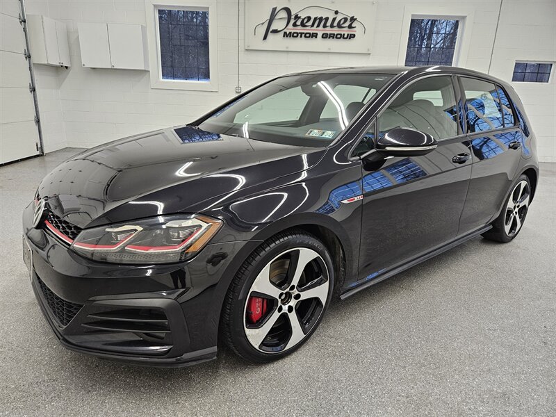 2018 Volkswagen Golf GTI SE  