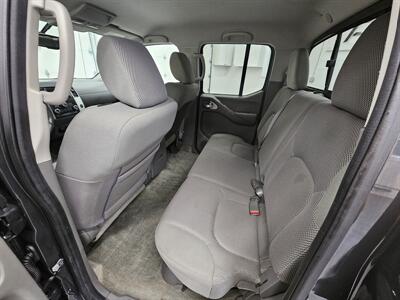 2014 Nissan Frontier SV   - Photo 12 - Spring City, PA 19475