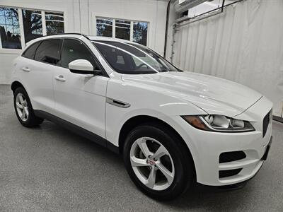 2018 Jaguar F-PACE 25t Premium   - Photo 3 - Spring City, PA 19475