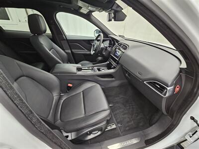 2018 Jaguar F-PACE 25t Premium   - Photo 13 - Spring City, PA 19475