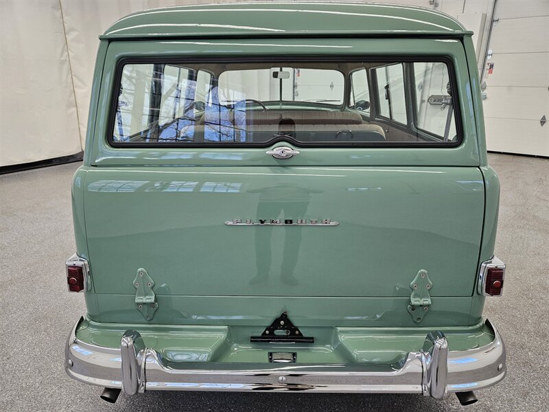 1950 Plymouth Suburban 6
