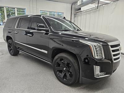 2018 Cadillac Escalade ESV Premium Luxury   - Photo 3 - Spring City, PA 19475