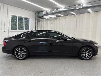 2018 Volvo S90 T5 Momentum - Photo 4 - Spring City, PA 19475