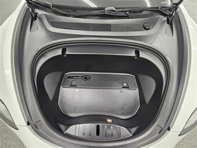 2020 Tesla Model 3 Standard Range Plus   - Photo 9 - Spring City, PA 19475