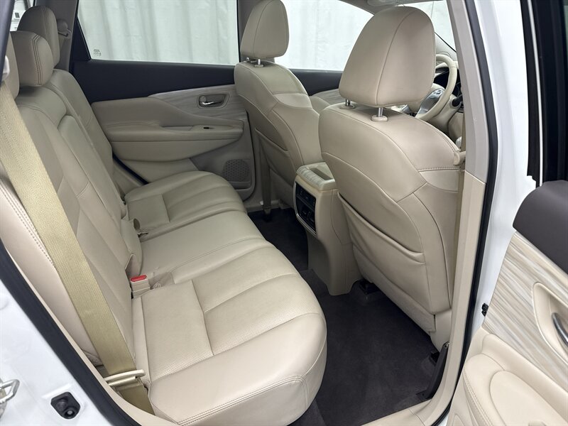 2018 Nissan Murano Platinum 13