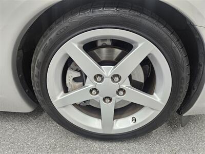 2005 Chevrolet Corvette   - Photo 14 - Spring City, PA 19475