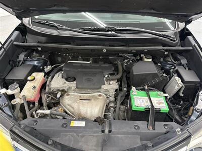 2018 Toyota RAV4 LE   - Photo 9 - Spring City, PA 19475