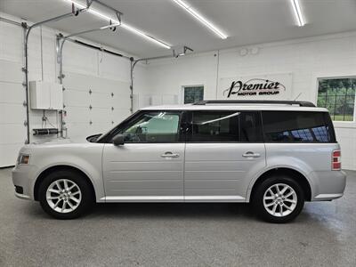 2019 Ford Flex SE   - Photo 8 - Spring City, PA 19475