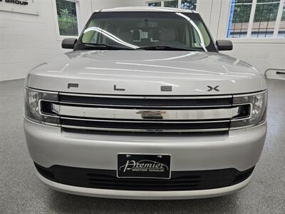 2019 Ford Flex SE   - Photo 2 - Spring City, PA 19475