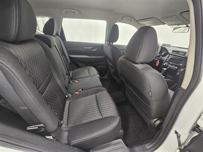 2018 Nissan Rogue SV   - Photo 14 - Spring City, PA 19475