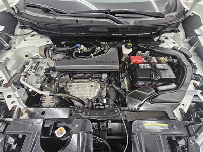 2018 Nissan Rogue SV   - Photo 9 - Spring City, PA 19475