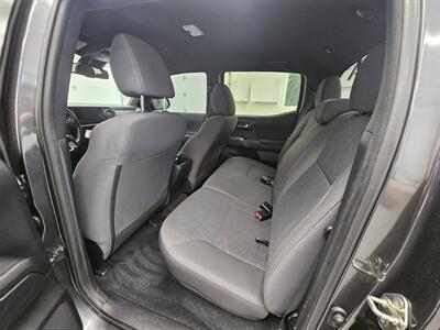 2019 Toyota Tacoma TRD Off-Road   - Photo 12 - Spring City, PA 19475