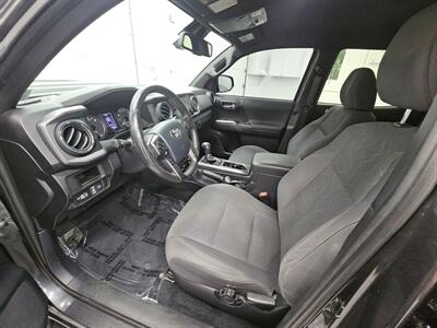 2019 Toyota Tacoma TRD Off-Road   - Photo 10 - Spring City, PA 19475