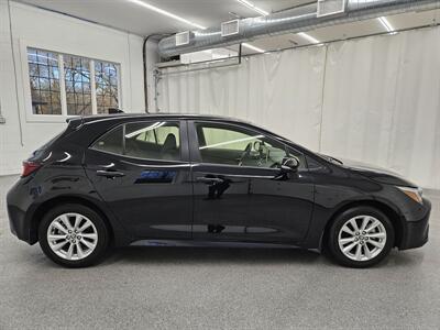 2024 Toyota Corolla Hatchback SE   - Photo 4 - Spring City, PA 19475
