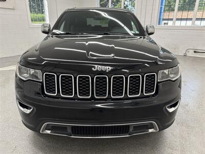 2017 Jeep Grand Cherokee Limited   - Photo 2 - Spring City, PA 19475