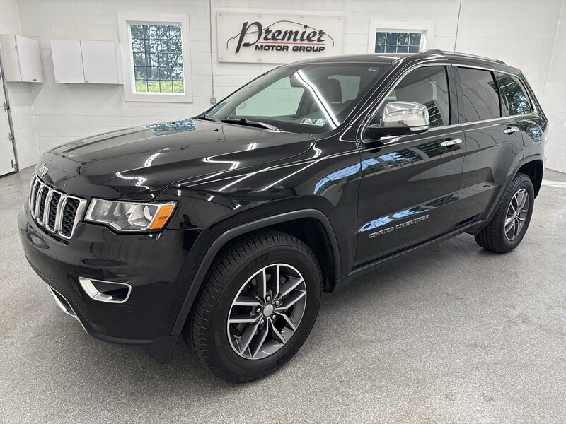 2017 Jeep Grand Cherokee Limited 1