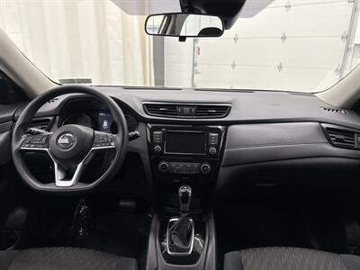 2019 Nissan Rogue S   - Photo 14 - Spring City, PA 19475