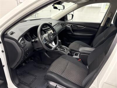 2019 Nissan Rogue S   - Photo 10 - Spring City, PA 19475